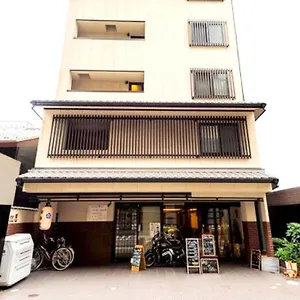 2* アパートホテル 三条高倉 響